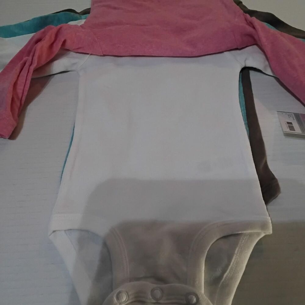 Carter-s multi Bodysuit - Picture 4 of 8